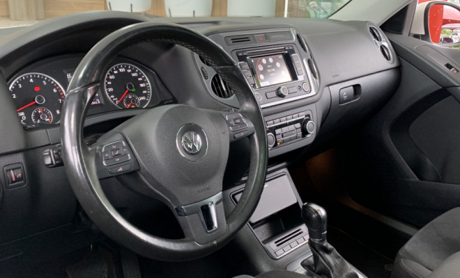 VW - VolksWagen TIGUAN 2.0 TSI 16V 200cv Tiptronic 5p 2013 Gasolina-6