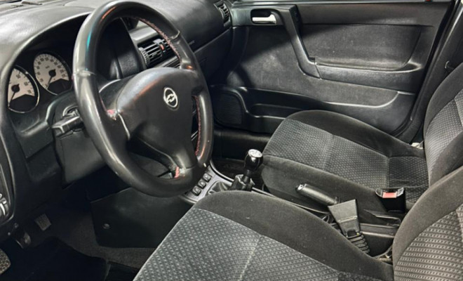 GM - Chevrolet Astra Sed. Advant. 2.0 8V MPFI FlexP. 4p 2010 Flex-1