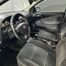 GM - Chevrolet Astra Sed. Advant. 2.0 8V MPFI FlexP. 4p 2010 Flex-1