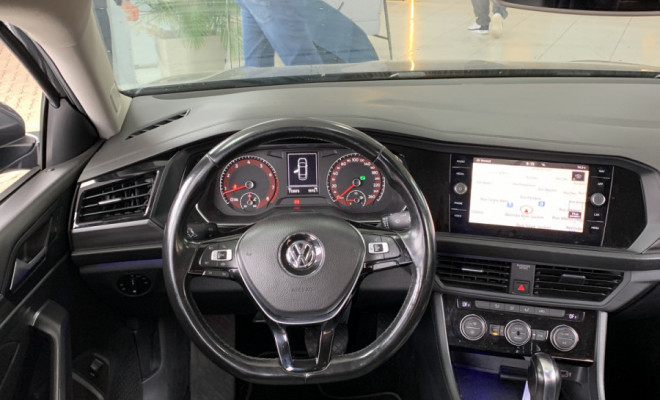 VW - VolksWagen JETTA Comfort. 250 TSI 1.4 Flex 16v Aut. 2019 Flex-7