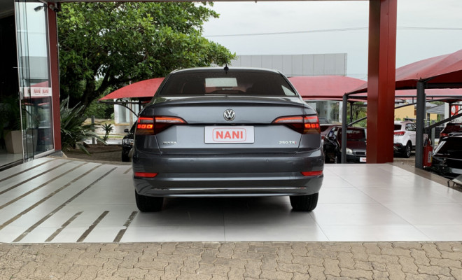 VW - VolksWagen JETTA Comfort. 250 TSI 1.4 Flex 16v Aut. 2019 Flex-3