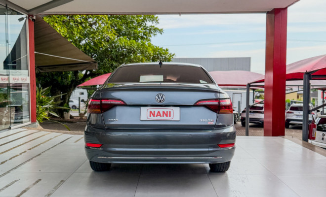 VW - VolksWagen JETTA Comfort. 250 TSI 1.4 Flex 16v Aut. 2019 Flex-3