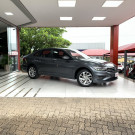 VW - VolksWagen JETTA Comfort. 250 TSI 1.4 Flex 16v Aut. 2019 Flex-1