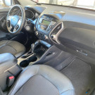 Hyundai ix35 2.0 16V 170cv 2WD/4WD Aut. 2011 Gasolina-12