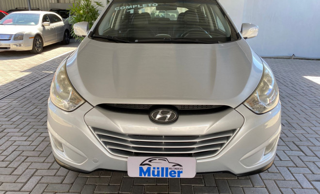 Hyundai ix35 2.0 16V 170cv 2WD/4WD Aut. 2011 Gasolina-4