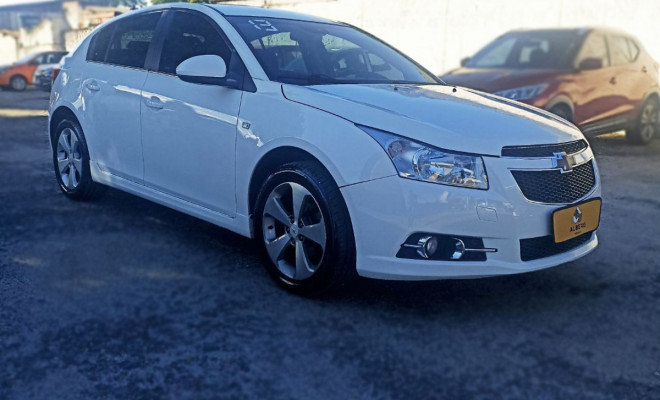 GM - Chevrolet CRUZE LT 1.8 16V FlexPower 4p Aut. 2013 Flex