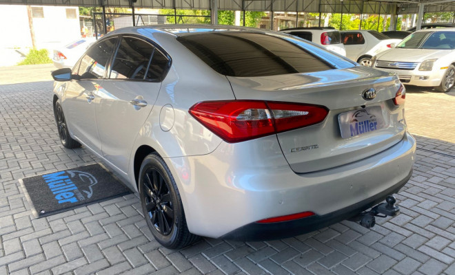 Kia Motors Cerato 1.6 16V  Flex  Aut. 2014 Flex-4