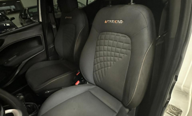 Argo Trekking 2020: versatilidade, economia e desempenho em um compacto robusto, ideal para quem busca confiabilidade no dia a dia.-10