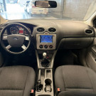 Ford Focus Sedan 1.6 Flex 8V/16V 4p Mec. 2011-1