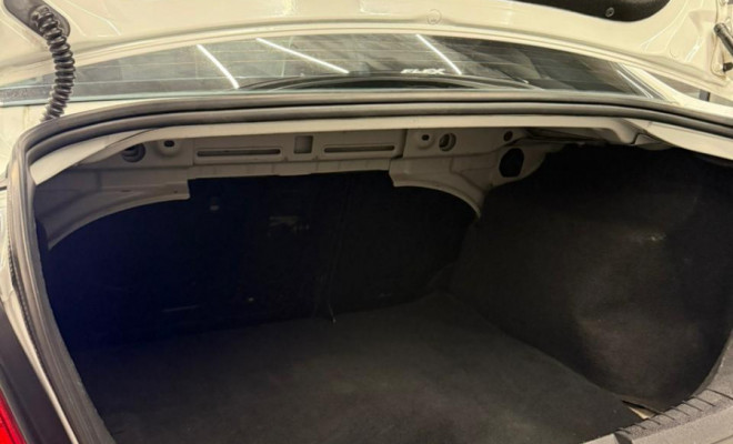 Ford Focus Sedan 1.6 Flex 8V/16V 4p Mec. 2011-9