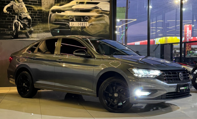 VW - VolksWagen JETTA Comfort. 250 TSI 1.4 Flex 16v Aut. 2020 Flex-0