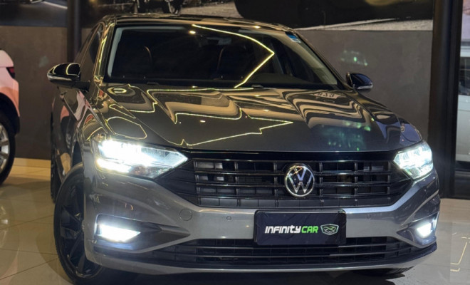 VW - VolksWagen JETTA Comfort. 250 TSI 1.4 Flex 16v Aut. 2020 Flex