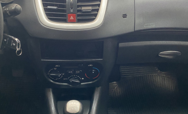 Peugeot 207 SW XR Sport 1.4 Flex 2012-13