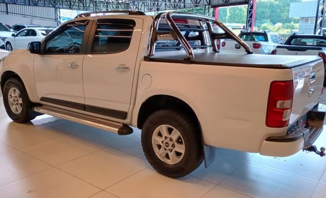 GM - Chevrolet S10 Pick-Up LT 2.4 F.Power 4x2 CD 2013 Flex-4