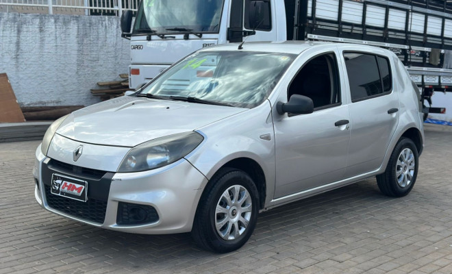 Renault SANDERO Authentique Hi-Flex 1.0 16V 5p 2014 Flex-1