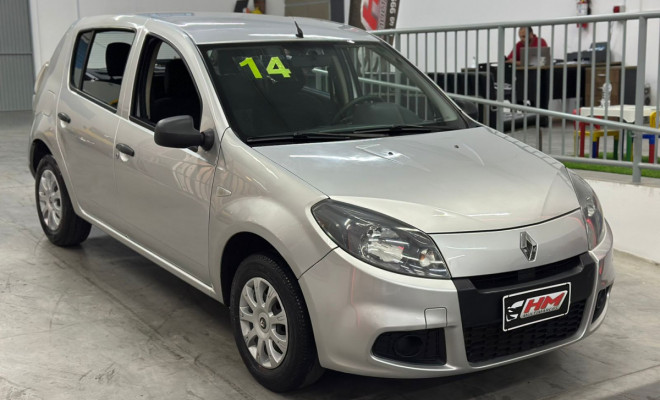 Renault SANDERO Authentique Hi-Flex 1.0 16V 5p 2014 Flex