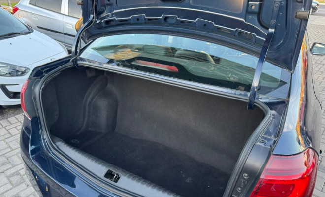 GM - Chevrolet COBALT LTZ 1.8 8V Econo.Flex 4p Aut. 2018 Flex-7