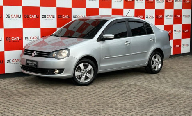 VW - VolksWagen Polo Sed./Sed. COMF. 2.0/2.0 Flex 8V 4p 2014 Flex-12