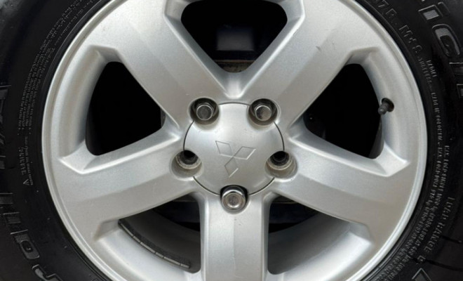 Mitsubishi Pajero TR4 GLS 2.0 Flex 16V 4x4 Mec. 2009 Flex-11