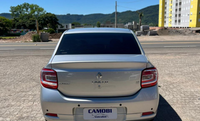 Renault LOGAN Dyna. EasyR Hi-Flex 1.6 8V 2015 Flex-3