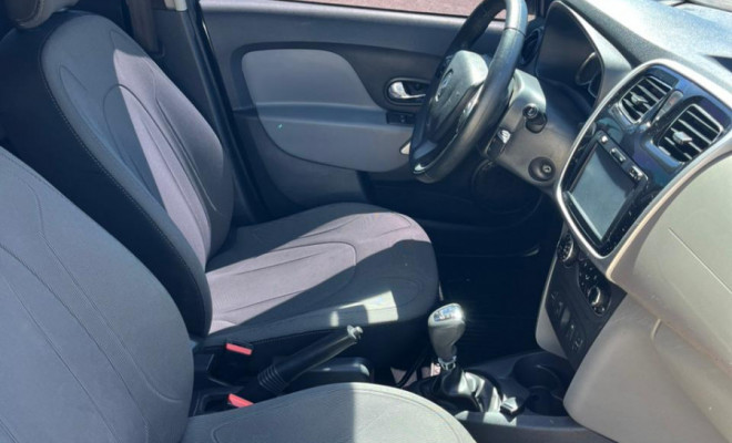 Renault LOGAN Dyna. EasyR Hi-Flex 1.6 8V 2015 Flex-10