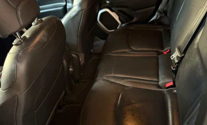 Jeep Renegade Longitude 1.8-5