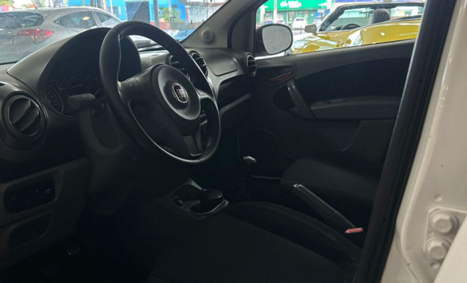 Fiat Palio SPORTING 1.6 Flex 16V 5p 2013 Flex-10