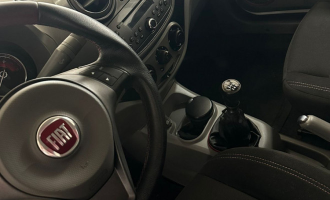 Fiat Palio SPORTING 1.6 Flex 16V 5p 2013 Flex-9