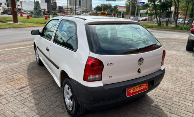 VW - VolksWagen Gol City (Trend) 1.0 Mi Total Flex 8V 2p 2006 Flex-2
