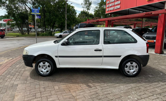 VW - VolksWagen Gol City (Trend) 1.0 Mi Total Flex 8V 2p 2006 Flex-1