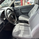 VW - VolksWagen Gol City (Trend) 1.0 Mi Total Flex 8V 2p 2006 Flex-9