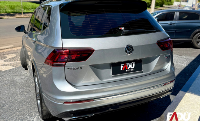 VW - VolksWagen TIGUAN Allspac R-Line 350 TSI 2.0 4x4 2020 Gasolina-7