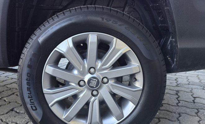 Fiat Strada Freedom 1.3 Flex 8V CD 2022 Flex-6