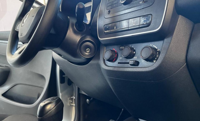 Renault KWID Zen 1.0 Flex 12V 5p Mec. 2022 Flex-4