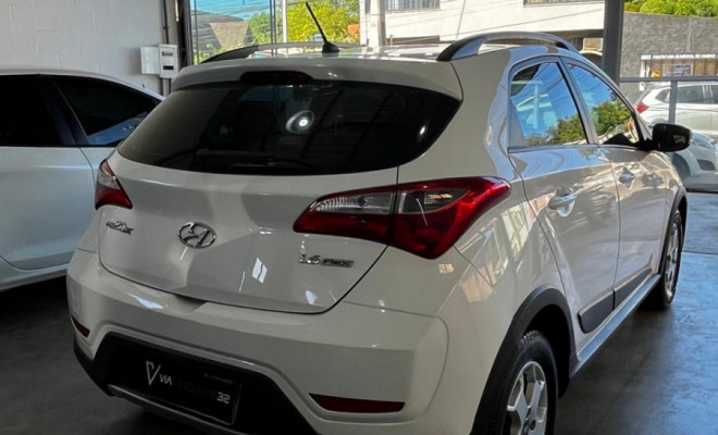 Hyundai HB20X Premium 1.6 Flex 16V Mec. 2014 Flex-2