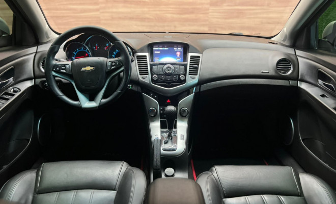 GM - Chevrolet CRUZE HB Sport LTZ 1.8 16V FlexP. 5p Aut 2014 Flex-5
