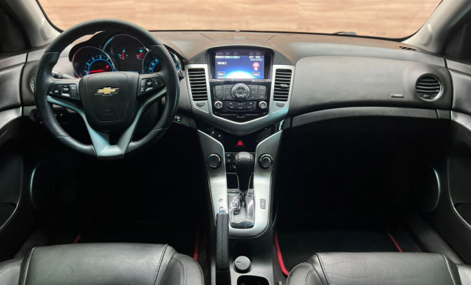 GM - Chevrolet CRUZE HB Sport LTZ 1.8 16V FlexP. 5p Aut 2014 Flex-6