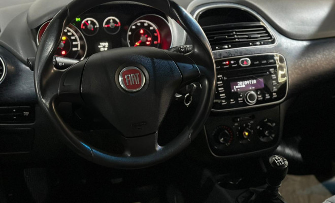 Fiat Punto ATTRACTIVE 1.4 Fire Flex 8V 5p 2013 Flex-13