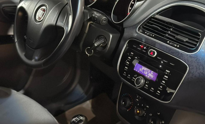 Fiat Punto ATTRACTIVE 1.4 Fire Flex 8V 5p 2013 Flex-11