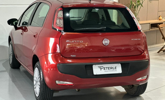 Fiat Punto ATTRACTIVE 1.4 Fire Flex 8V 5p 2013 Flex-8