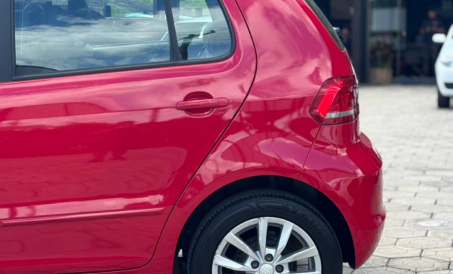 VW - VolksWagen Fox Comfortline I Motion 1.6 Flex 8V 5p 2015 Flex-2