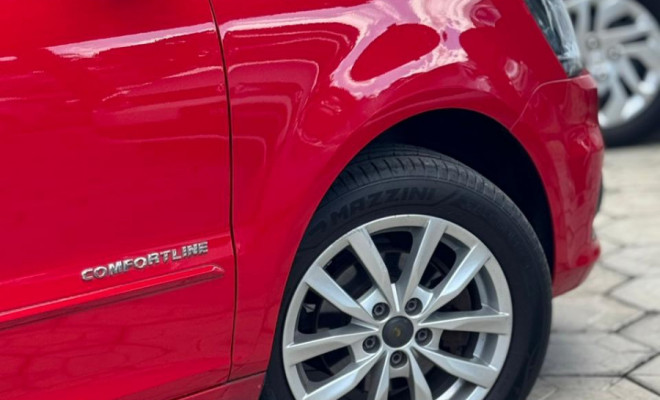 VW - VolksWagen Fox Comfortline I Motion 1.6 Flex 8V 5p 2015 Flex-6