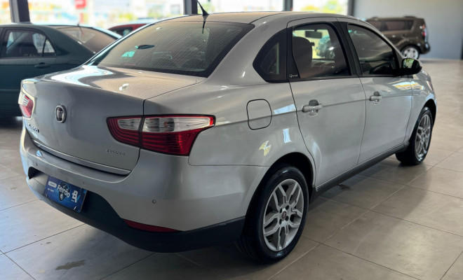 Fiat Grand Siena ESSENCE Dual. 1.6 Flex 16V 2017 Flex-4