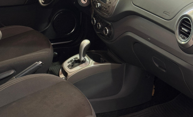 Fiat Grand Siena ESSENCE Dual. 1.6 Flex 16V 2017 Flex-10