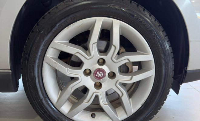 Fiat Grand Siena ESSENCE Dual. 1.6 Flex 16V 2017 Flex-17