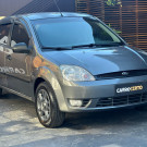 Ford Fiesta Street/ Action 1.0 8v 5p 2004 Gasolina-1