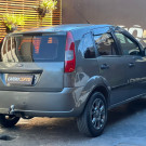 Ford Fiesta Street/ Action 1.0 8v 5p 2004 Gasolina-2