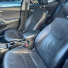 Hyundai Elantra GLS 2.0  Aut. 2014  Com Teto solar e Multimidia-6