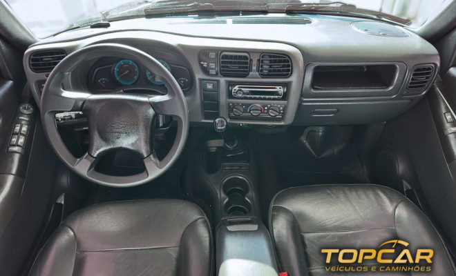 GM - Chevrolet S10 P-Up Tornado 2.8 TDI 4x2/4x4 CD Dies 2011 Diesel-7