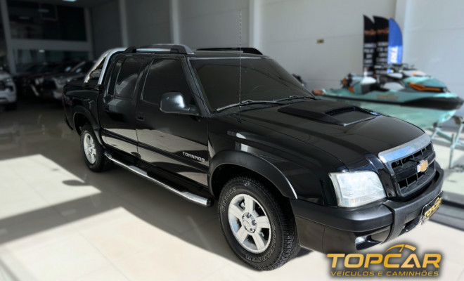 GM - Chevrolet S10 P-Up Tornado 2.8 TDI 4x2/4x4 CD Dies 2011 Diesel-1